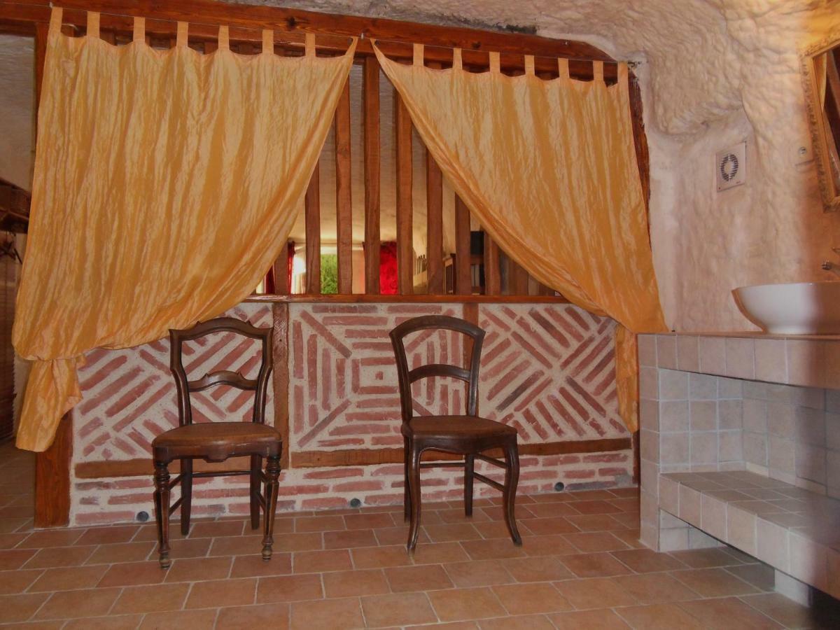 Troglodelice Bed & Breakfast Azay-le-Rideau Bagian luar foto