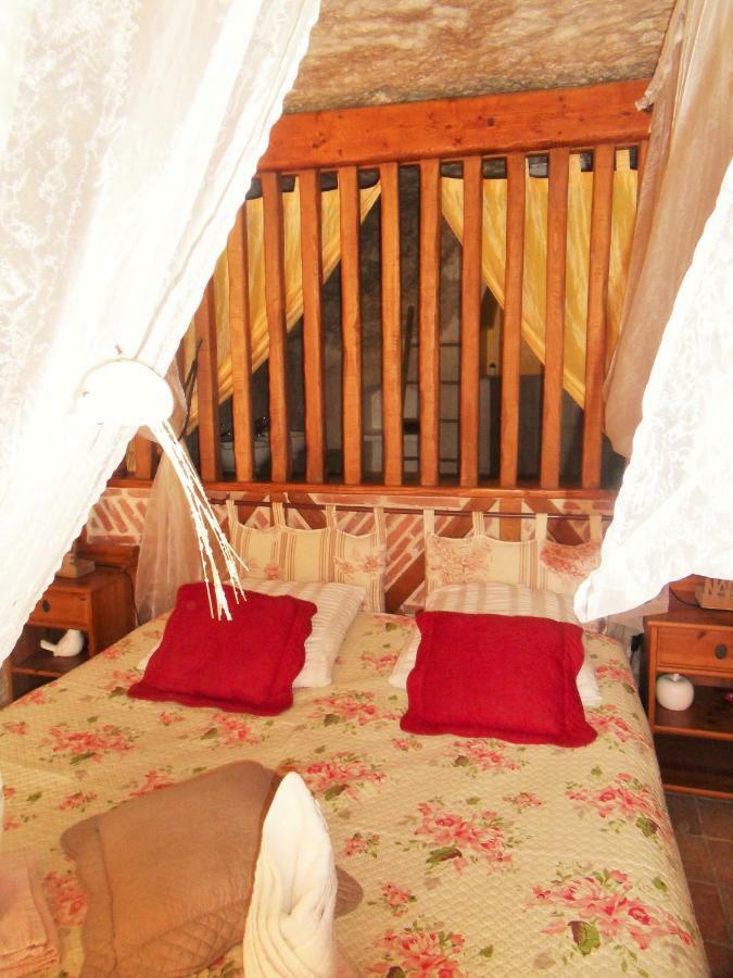 Troglodelice Bed & Breakfast Azay-le-Rideau Bagian luar foto